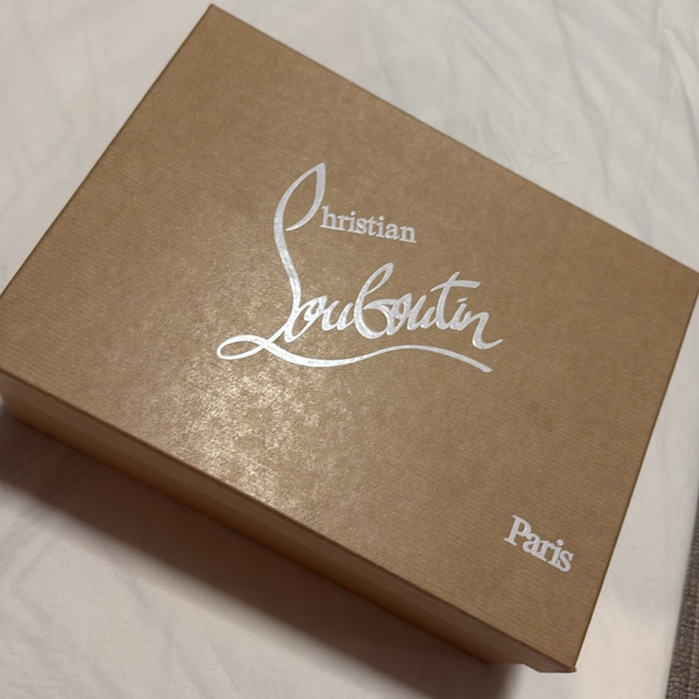Iriza Christian louboutin heels - Picture 9 of 9